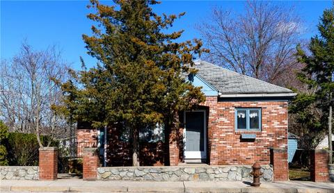 79 George Waterman Rd, Johnston, RI 02919 | 24 Photos - Movoto