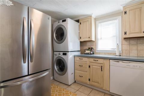 324 Grove Ave, Warwick, RI 02889 photo 14