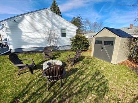 42 Uxbridge St, Cranston, RI 02920 photo 14