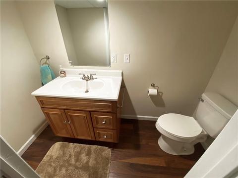 42 Uxbridge St, Cranston, RI 02920 photo 13