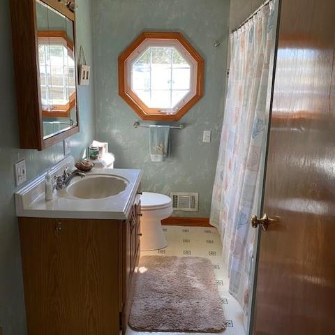 104 Edmond Dr, Warwick, RI 02886 photo 5
