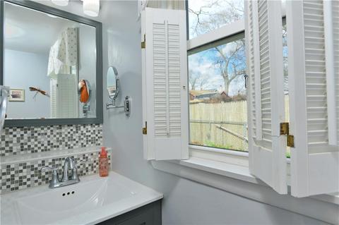 213 Ottawa Ave, Warwick, RI 02889 photo 16