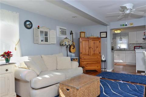213 Ottawa Ave, Warwick, RI 02889 photo 6
