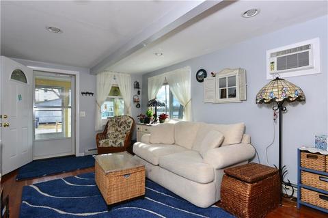 213 Ottawa Ave, Warwick, RI 02889 photo 5