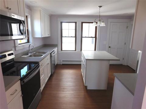 18 Edward St, Coventry, RI 02816 photo 4