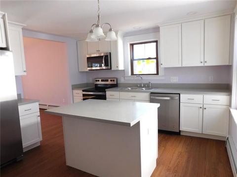 18 Edward St, Coventry, RI 02816 photo 3