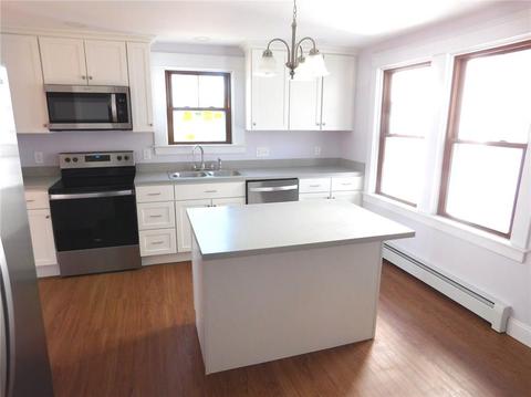 18 Edward St, Coventry, RI 02816 photo 2