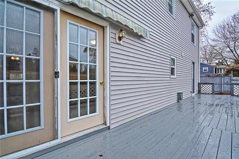 147 Bend St, Warwick, RI 02889 photo 7