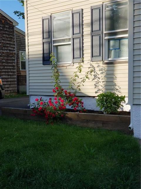 317 Summer St, Woonsocket, RI 02895 photo 4