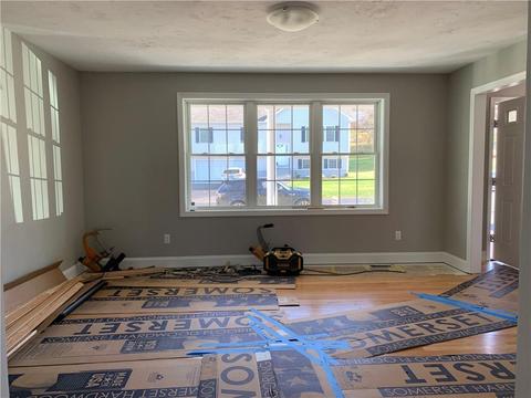 47 Liane Dr, Woonsocket, RI 02895 photo 5