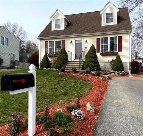 31 Edgewood Ave, Woonsocket, RI 02895 photo 1