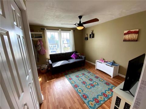 31 Edgewood Ave, Woonsocket, RI 02895 photo 13