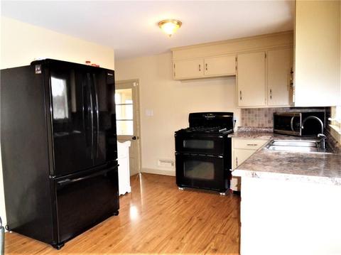 208 Marshall Rd, Woonsocket, RI 02895 photo 17