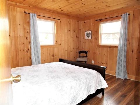 208 Marshall Rd, Woonsocket, RI 02895 photo 8