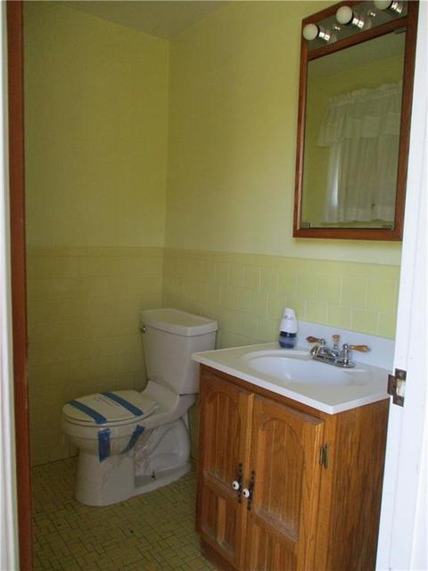 67 Landmark Rd, Warwick, RI 02886 photo 10