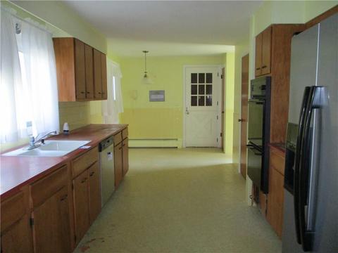 67 Landmark Rd, Warwick, RI 02886 photo 7