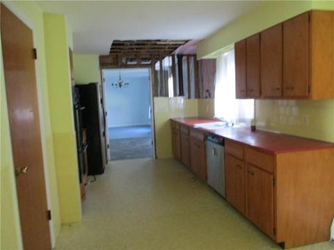 67 Landmark Rd, Warwick, RI 02886 photo 6