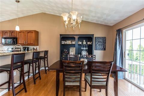9 Moss Ln, Coventry, RI 02816 photo 3