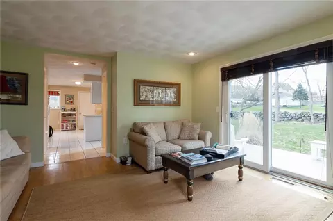 11 High Meadow Dr, Westerly, RI 02891 photo 11