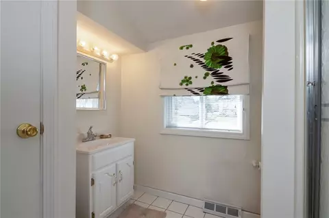 11 High Meadow Dr, Westerly, RI 02891 photo 17