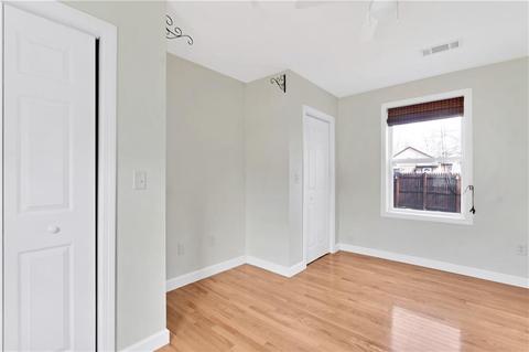 29 Crown St, Warwick, RI 02889 photo 11