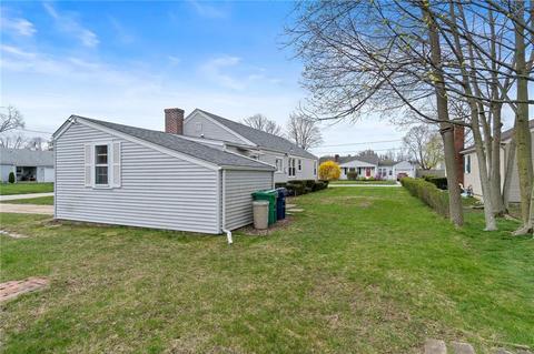 47 Bailey St, Warwick, RI 02886 photo 8