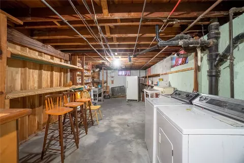 47 Bailey St, Warwick, RI 02886 photo 39