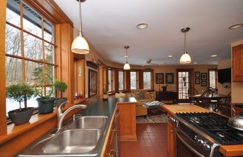 25 Maryann Dr, Exeter, RI 02822 photo 5