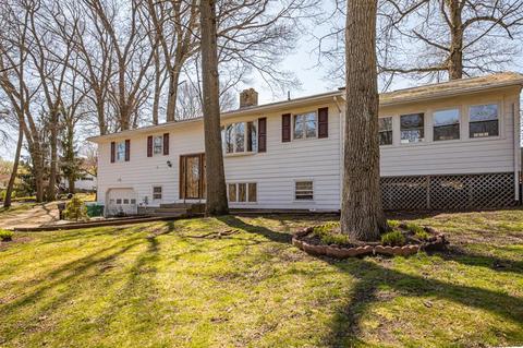 6 Marshall Ave, Warwick, RI 02886 photo 2