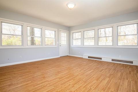 6 Marshall Ave, Warwick, RI 02886 photo 10
