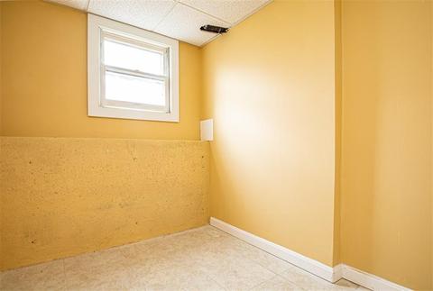 6 Marshall Ave, Warwick, RI 02886 photo 28