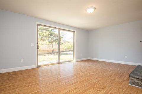 6 Marshall Ave, Warwick, RI 02886 photo 15