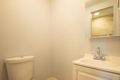 6 Marshall Ave, Warwick, RI 02886 photo 19