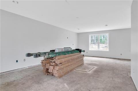 41 Old Forge Rd, Smithfield, RI 02917 photo 4