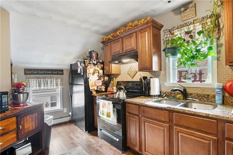 39 Eton Ave, Warwick, RI 02889 photo 14