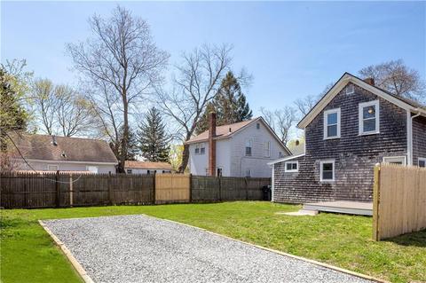 100 Uncas St, Warwick, RI 02889 photo 23