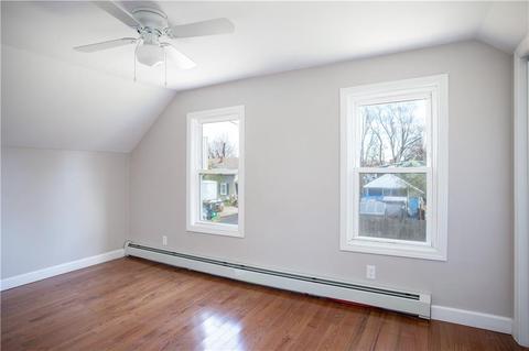100 Uncas St, Warwick, RI 02889 photo 15