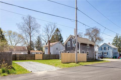 100 Uncas St, Warwick, RI 02889 photo 24