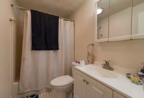 555 Diamond Hill Rd #101, Woonsocket, RI 02895 photo 12