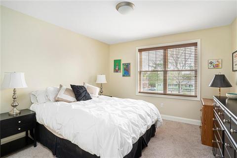 717 Commonwealth Ave, Warwick, RI 02886 photo 22