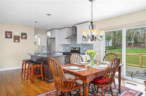 717 Commonwealth Ave, Warwick, RI 02886 photo 17