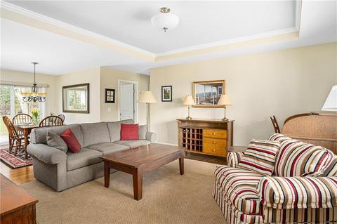 717 Commonwealth Ave, Warwick, RI 02886 photo 6