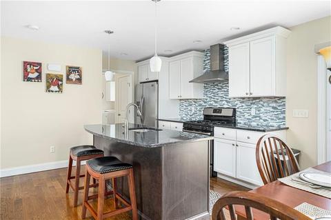 717 Commonwealth Ave, Warwick, RI 02886 photo 11