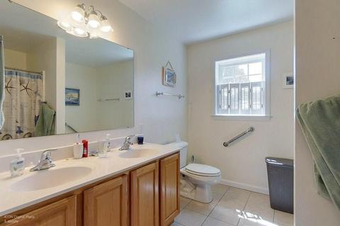 27 E View Dr, Little Compton, RI 02837 photo 30