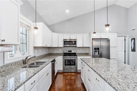 222 Gauthier Dr, Woonsocket, RI 02895 photo 5