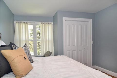 16 Highview Dr, Bristol, RI 02809 photo 25