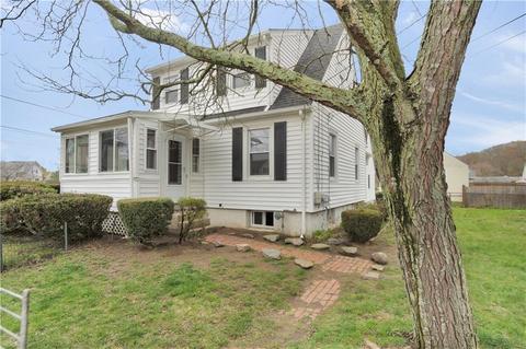 2 Shirley St, Warwick, RI 02888 photo 2