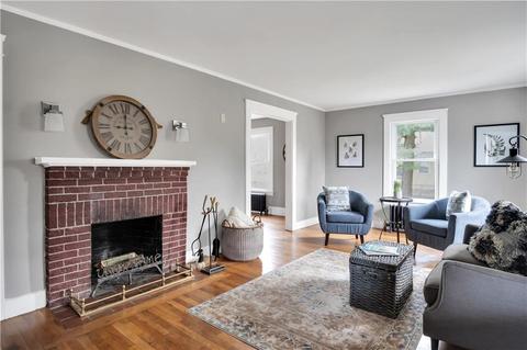 2 Shirley St, Warwick, RI 02888 photo 7