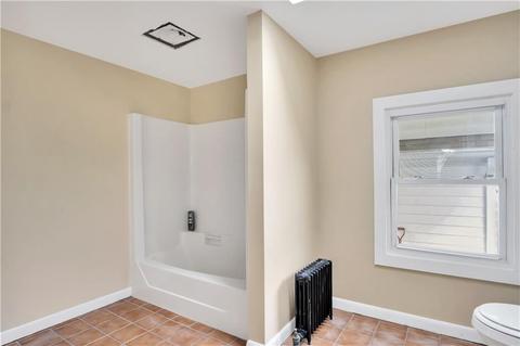 2 Shirley St, Warwick, RI 02888 photo 12