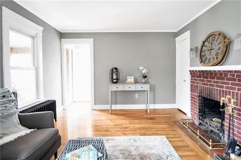 2 Shirley St, Warwick, RI 02888 photo 9